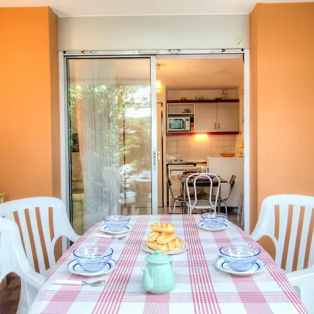 Les Cyprianes-6 By Interhome Apartamento
